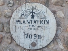 2016 Plantation Rum Fass Deckel 23" breit, fertig zum Aufhängen