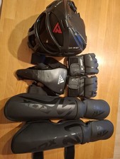 Kampfsport-Set Boxhandschuhe Gr.S Schienbeinschoner Tiefschutz Kopfschutz MMA