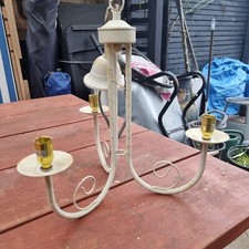 Kronleuchter bemalt creme und