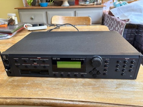 Emu esi voice - esi-32,