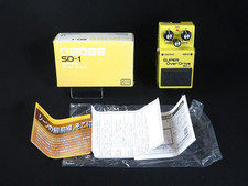 VERPACKTES BOSS SD-1 SUPER
