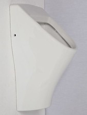 Urinal Zulauf von Hinten