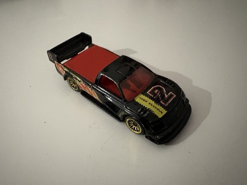 Hot wheels pikes - hot, tacoma