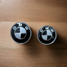BMW Emblem Carbon Black 1x