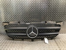 Kühlergrill Mercedes-Benz
