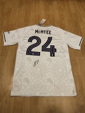 James McAtee signiertes