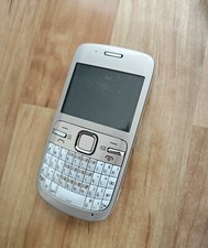 Nokia C3-00  Modell RM-614 in champagner-gold ( defekt )