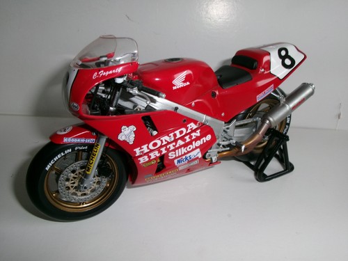 Carl fogarty iom 1990 honda - iom,