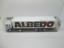 Albedo: Volvo Sattelzug