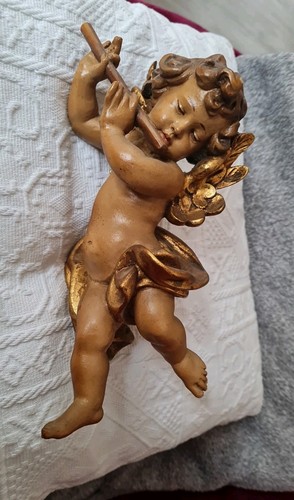 Putto mit flöte - mit, aus