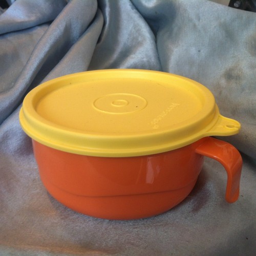 Tupperware c110 - tupperware,