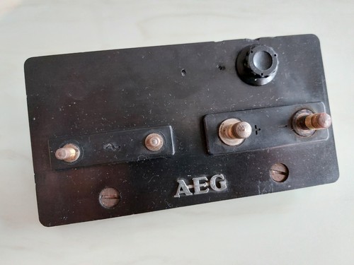 AEG