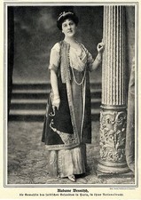 Diplomaten * Madame Wesnitsch in serbischer Nationaltracht *  Bilddokument 1911