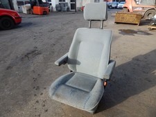 Sitz vorne rechts Pilotensitz