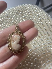 Antik  vergoldete Kamee