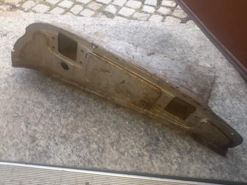 Neues blechteil säule - neues,