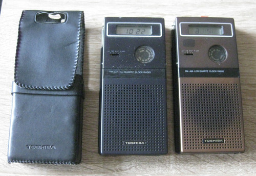 Clock radios toshiba 2000 - radios, qr-2000