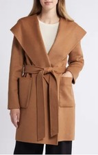 BCBG Maxazria  Mantel aus