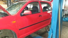 TÜR Vorn Links ( 4/5 Türer ) VW Golf 1.6 1 J Farbe Flashrot ( LP3G ) Limousine