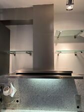 Moderne und zeitlose Gaggenau Edelstahl-Dunstabzugshaube, 90 cm x 40 cm