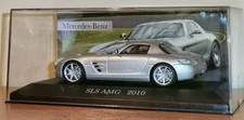 Modellauto De Agostini  Mercedes Benz SLS AMG 2010 1:43 in PC Vitrine.