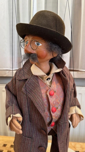 Marionette kurz - marionette, „kurz“