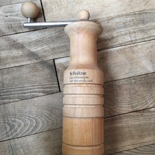 Schnitzer Handgetreidemühle LIGNO Manual Getreidemühle Handbetrieb Steinmahlwerk