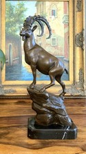 Bronzefigur Steinbock m