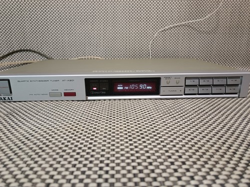 Akai a301 quartz - akai, at-a301