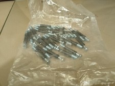 Schrank Korpusverbinder 24 Stück  Einschraubdübel 4,5cm lang, 6mm Durchmesser