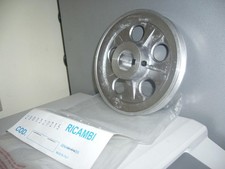 Riemenscheibe Schwungrad