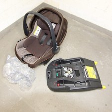 Peg Perego Babyschale braun