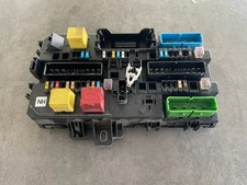 Opel Zafira B Steuergerät Sicherungskasten 13220829 HN