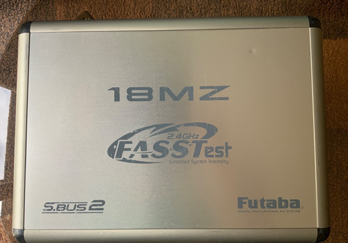 Futaba t18mz gas rechts - gas,