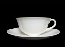 Teetasse mit Unterteller Villeroy & Boch Arco weiß neuwertig Top