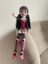 Monster High Puppe Draculaura