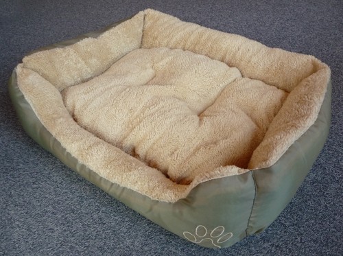 Katzenbett oder hundebett - oder, x