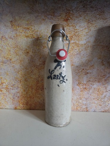 Alte steingut bierflasche - alte, steingut-bierflasche