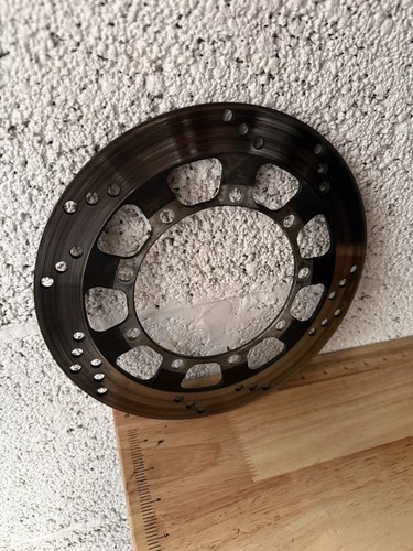Bremsscheibe gelocht vorne