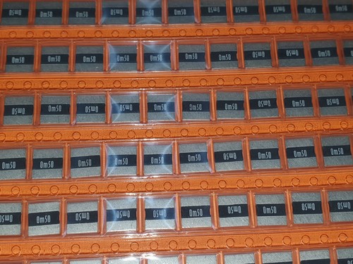 25x 0005 ohm 4 watt - 4, smd