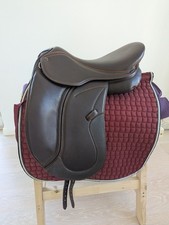 Monoblatt Dressursattel Maxflex Bella 2, 17,5 Zoll Nahezu Unbenutzt 
