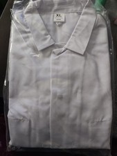 Weißer Arbeitskittel 