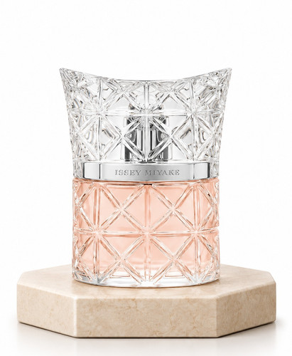 Issey miyake lumière - issey, d'issey