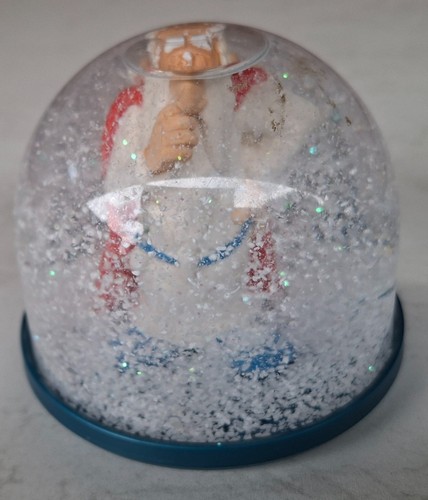 Asterix figur schneekugel - asterix,