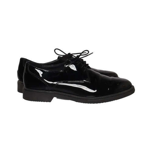 Sacha essentials - sacha,