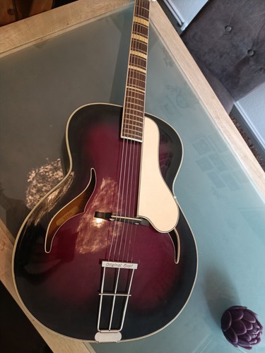 Sehr gut erhaltene jazzgitarre - sehr,