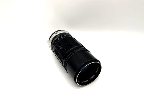 Minolta 200mm 5 objektiv - 1:4.5,