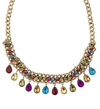 Goldene Kette mit farbigen