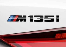 BMW M135i Emblem 135i Aufkleber Heckklappe Schwarz Glanz 20 x 155mm TOP!