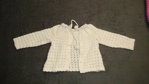Weiße strick jacke bommel - strick,
